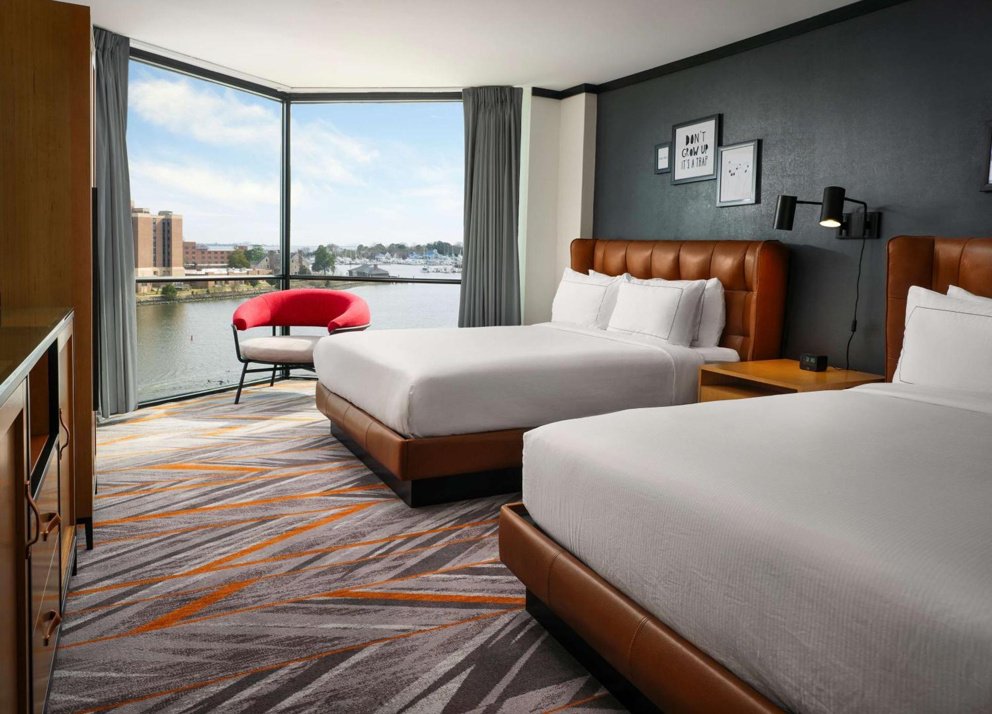 Hotel The Landing At Hampton Marina, Tapestry Collection By Hilton Exteriér fotografie